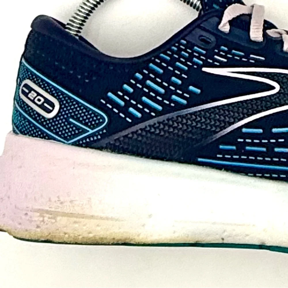 Brooks Women's Running Shoes - Navy‎ with Light Pink